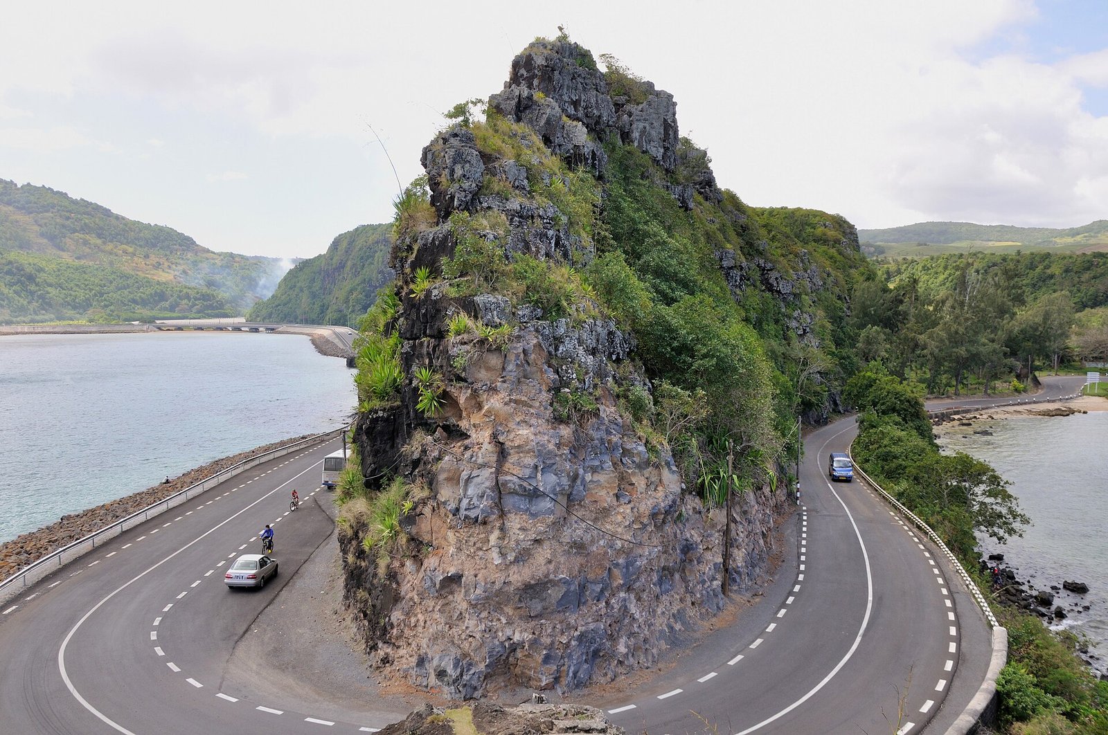 Küstenstraße bei Baie du Cap an der Südküste