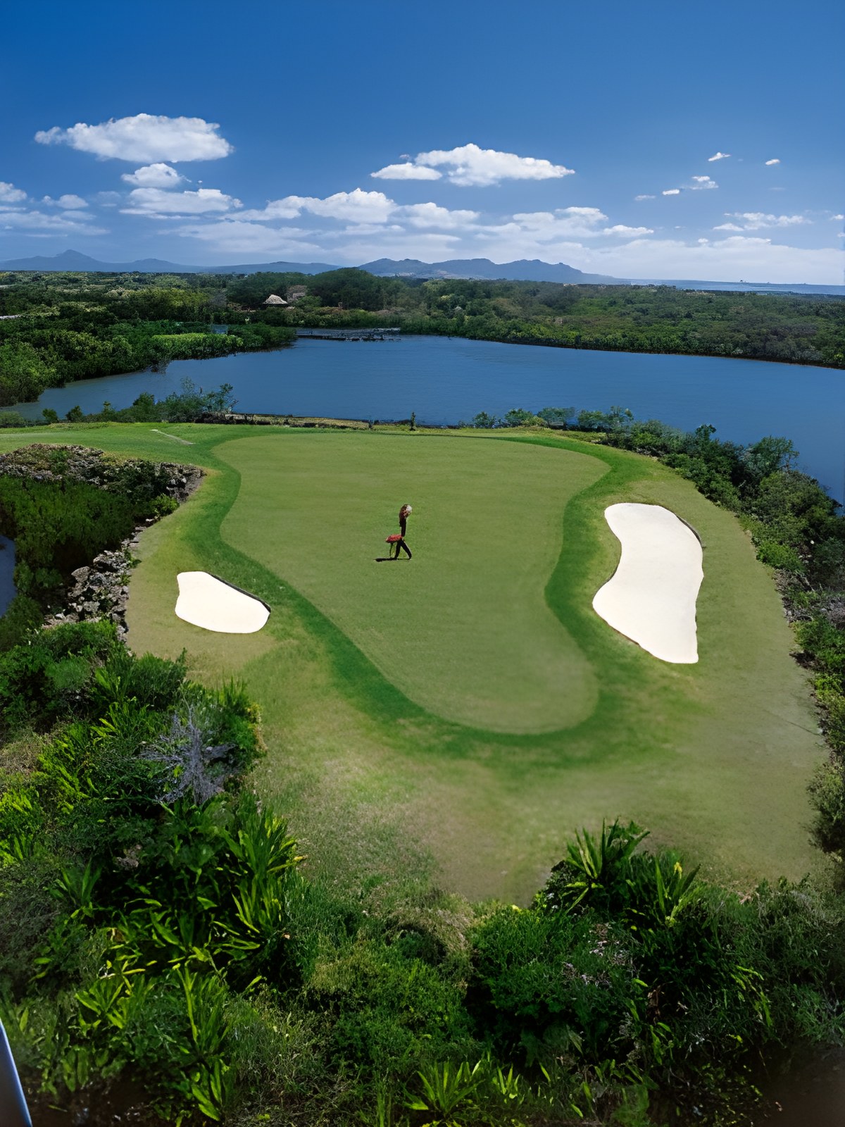 Golfplatz Belle Mare Plage, Loch 17